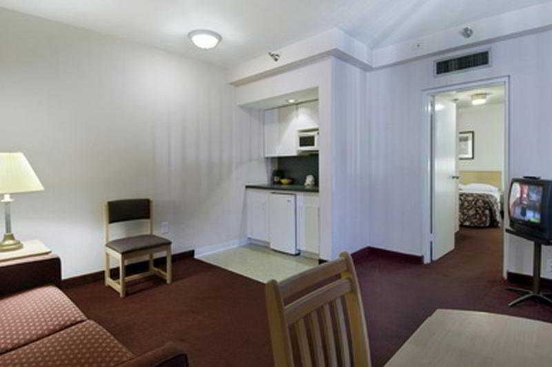 Magnuson Hotel Clearwater Beach Oda fotoğraf